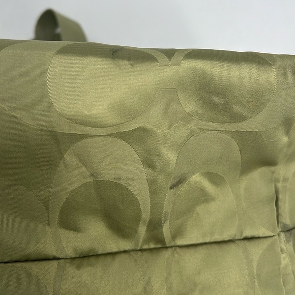 Coach 77322 Sage Green Getaway Signature Nylon Travel Shoulder Zip Tote Bag - Picture 7 of 13